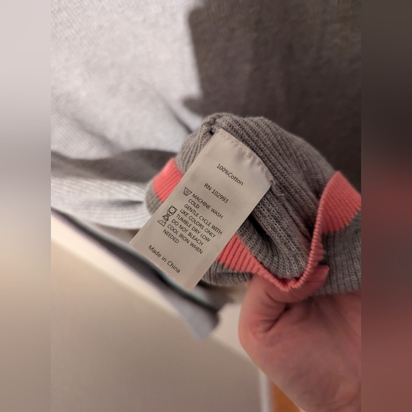 Slate Willow Grey Pink Bell Sleeve Sweater Size L Rent The Runway - Picture 6 of 6